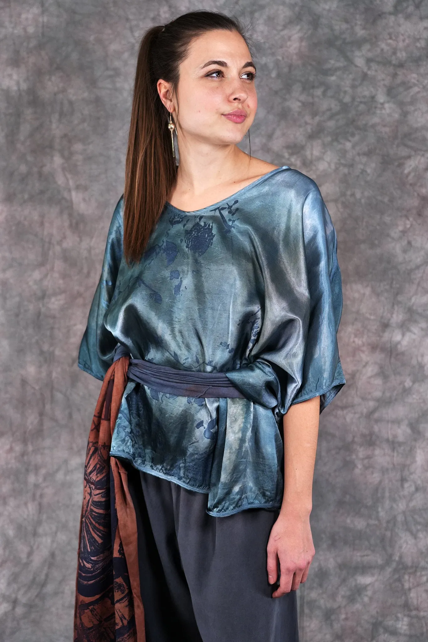 1591HD Hand-dyed Vitreous Square Top Laguna-P