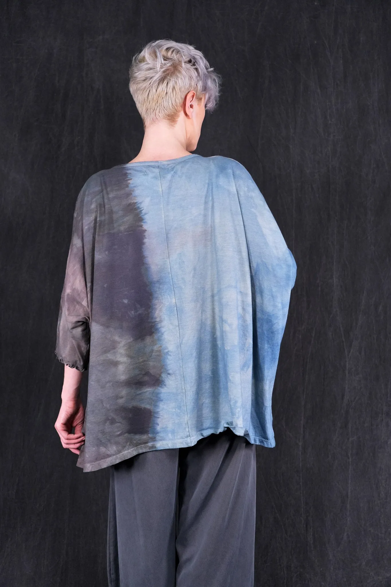 2353HD Square Tee w/Lettuce Edge Sleeves-Moroccan Tile Memory