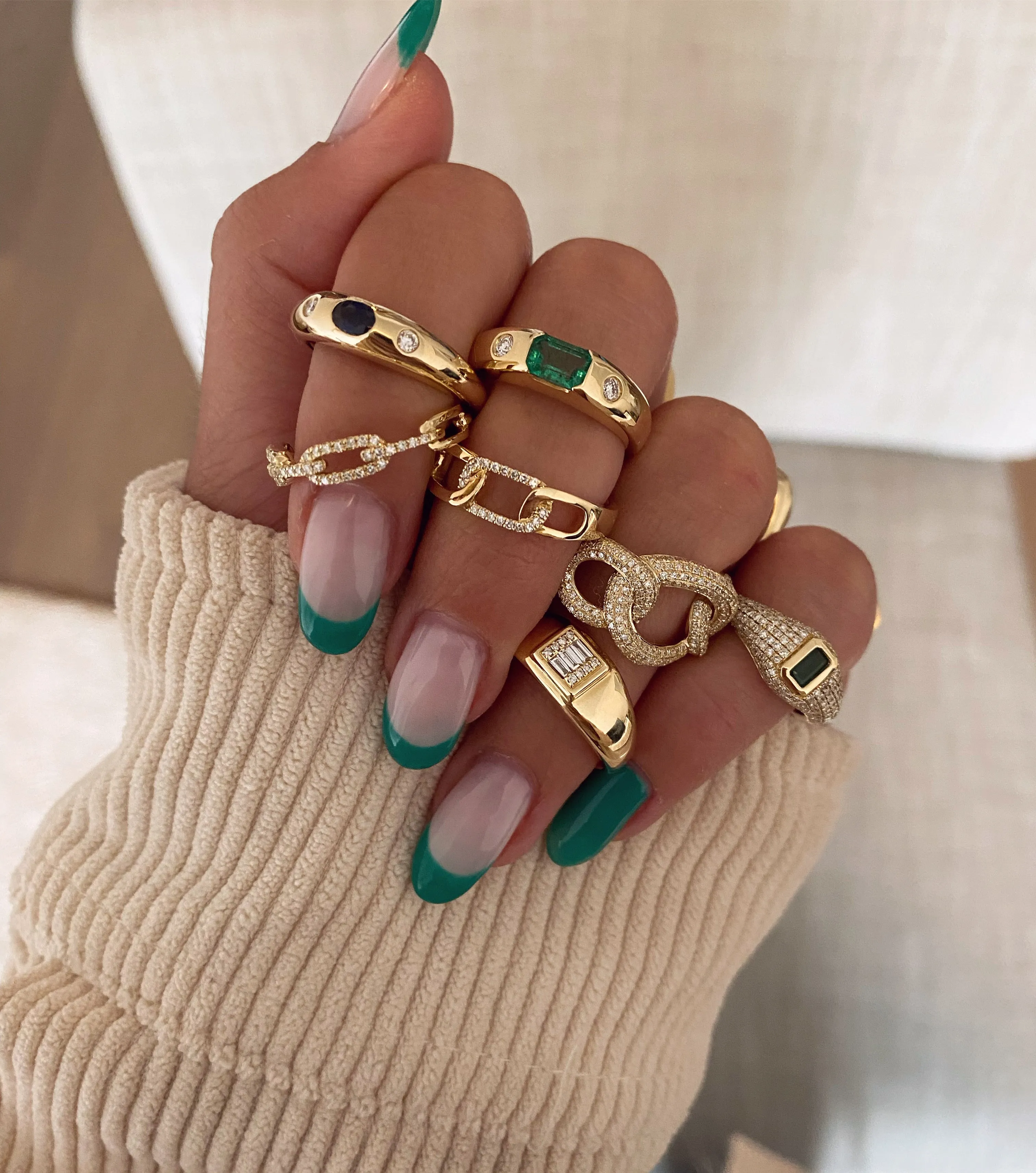 AUDREY - The Pave Diamond Pinky Ring