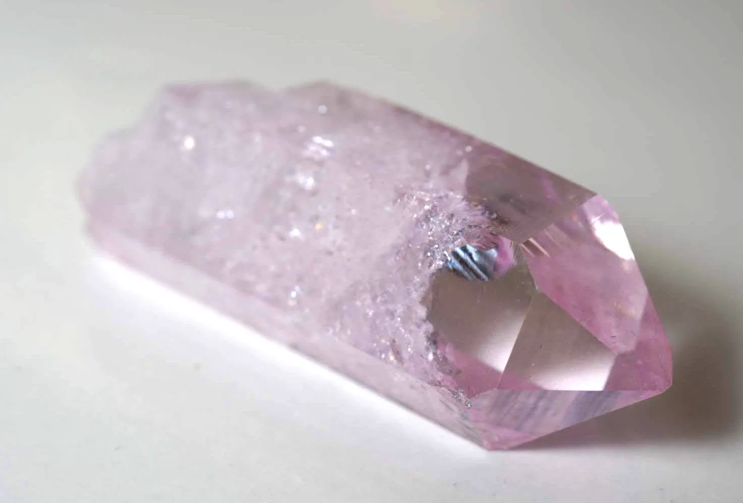 Aura Quartz Point