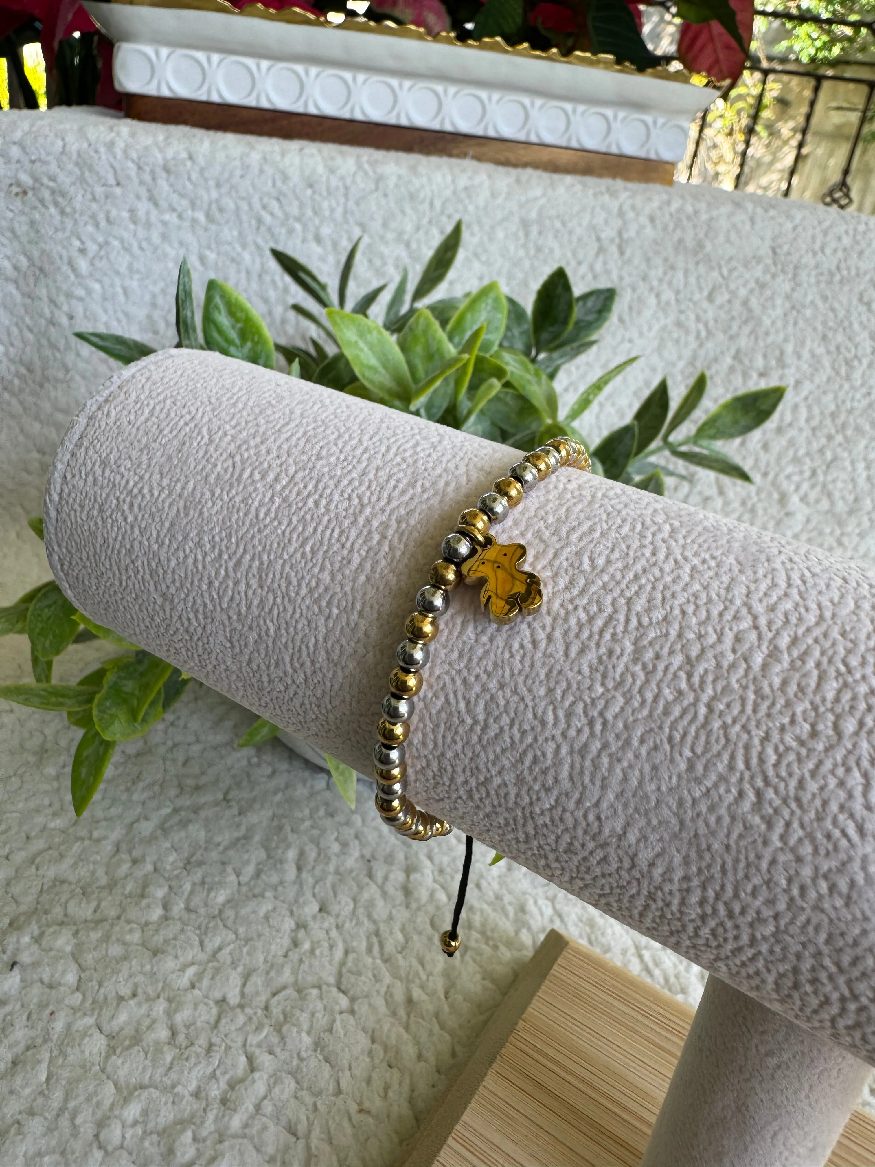 Bear bracelet