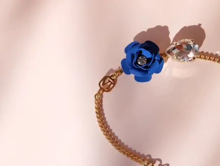 Camellia Adjustable Bracelet with Crystal Drop - Silk Effect