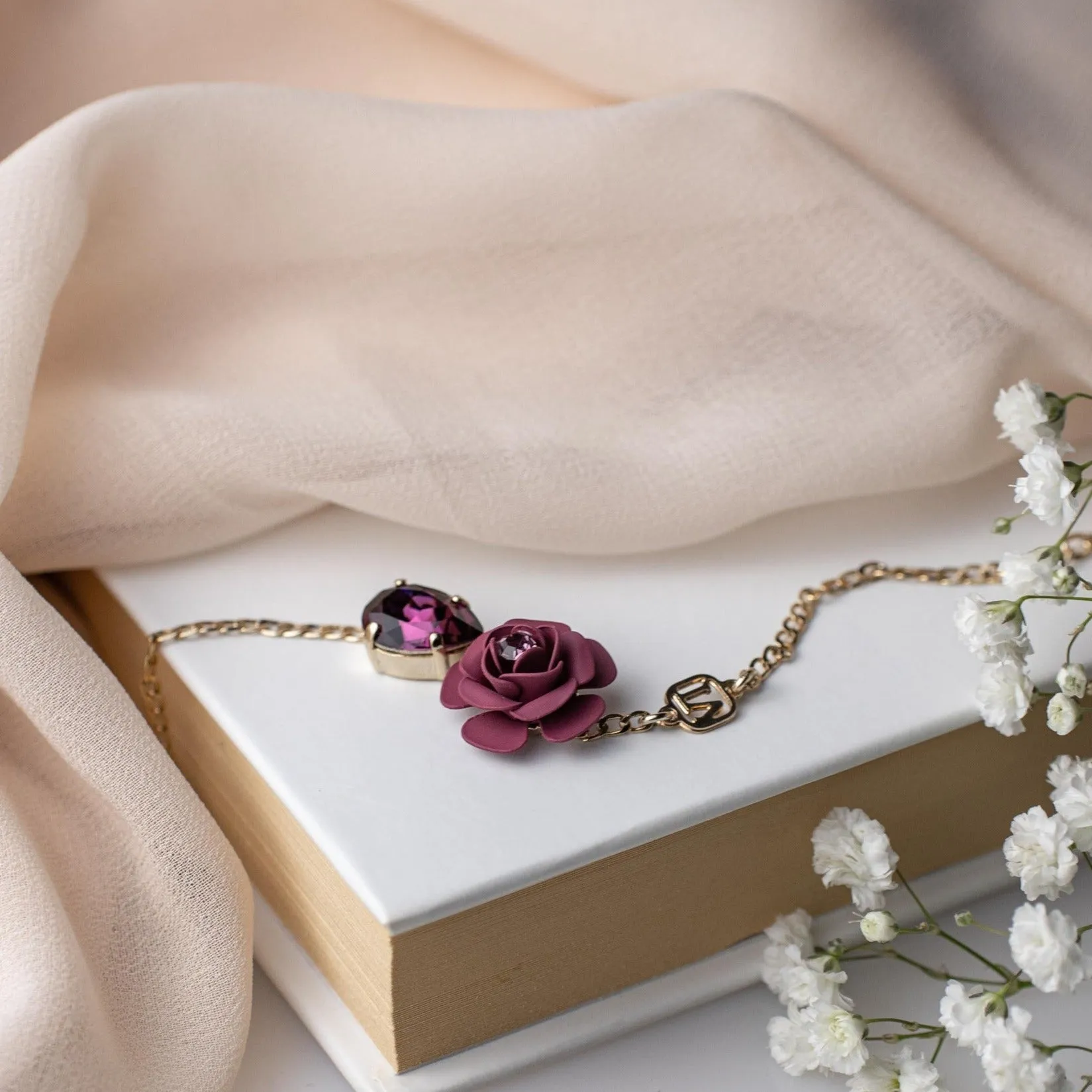 Camellia Adjustable Bracelet with Crystal Drop - Silk Effect