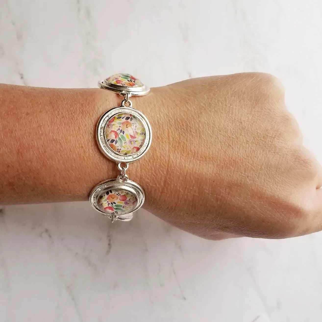Chunky Floral Bracelet, flower bracelet, chunky silver bracelet, round charm bracelet, colorful bracelet, unique silver bracelet, pastel