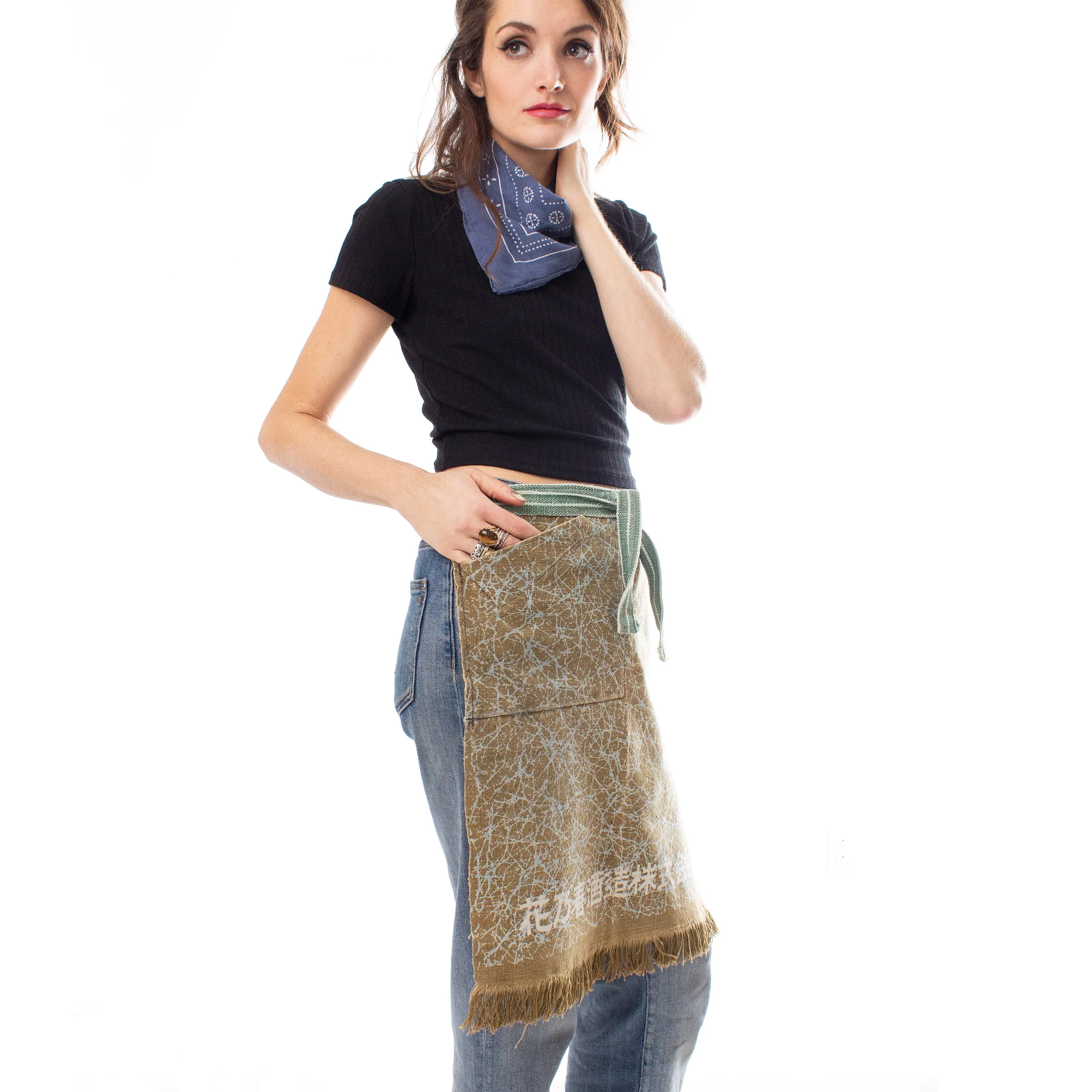 Cracked Ice Maekake // Apron