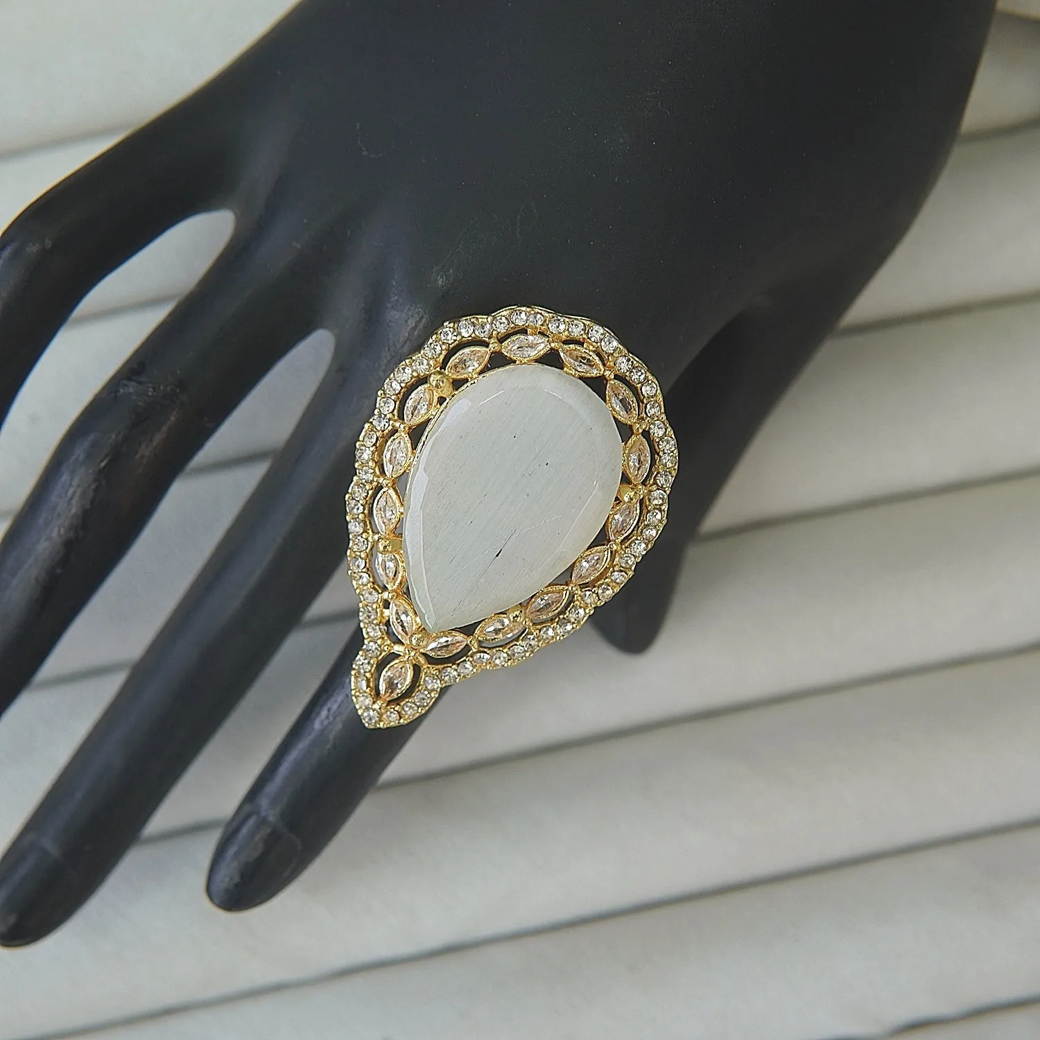 Drop Gemstone Finger Ring