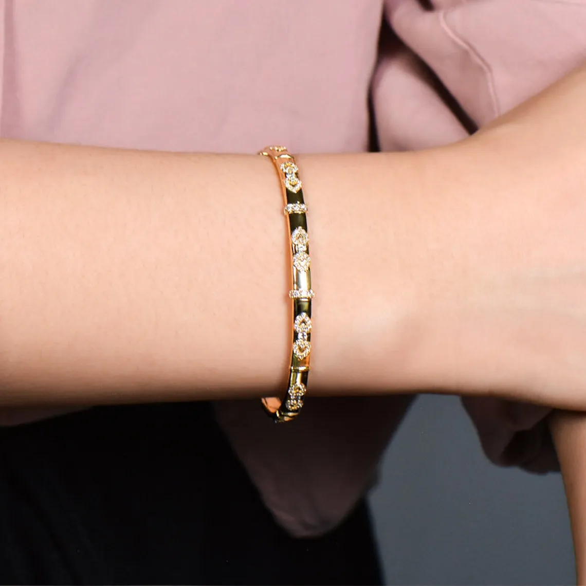 Elegant Diamond Bangle Bracelet