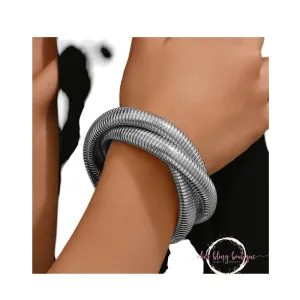 Elegant Orbit - Silver Bracelet