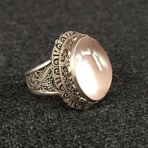 Elegant Oval Pink Rose Crystal Ring