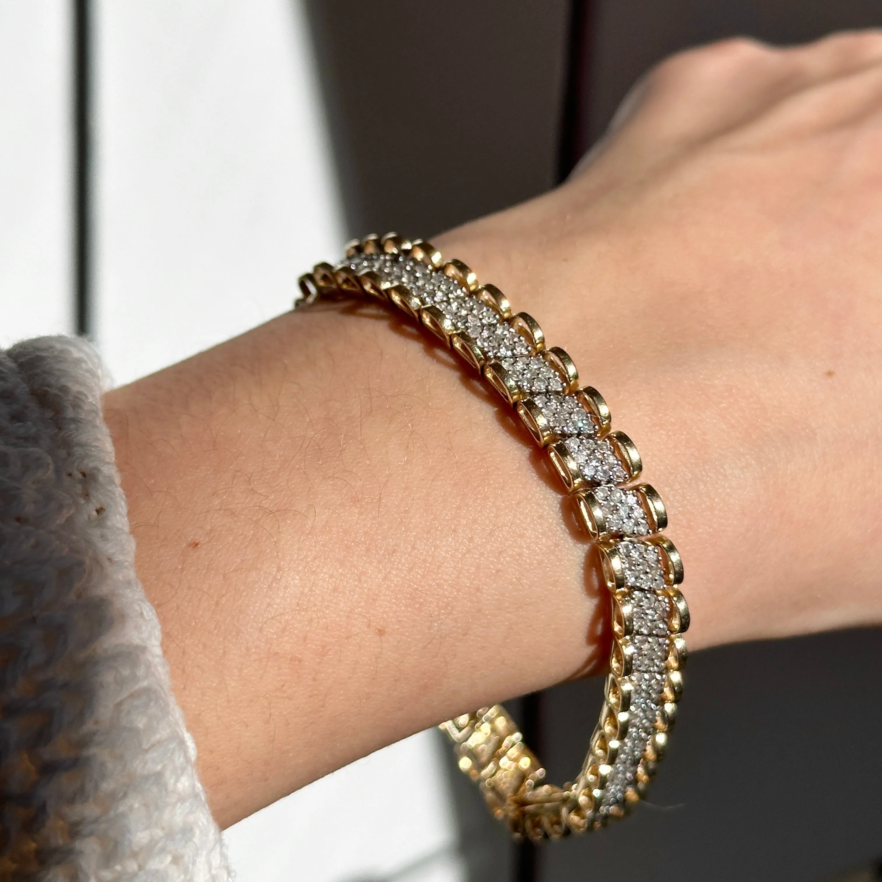 Estate 14KT Yellow Gold Diamond Mesh Link Bracelet