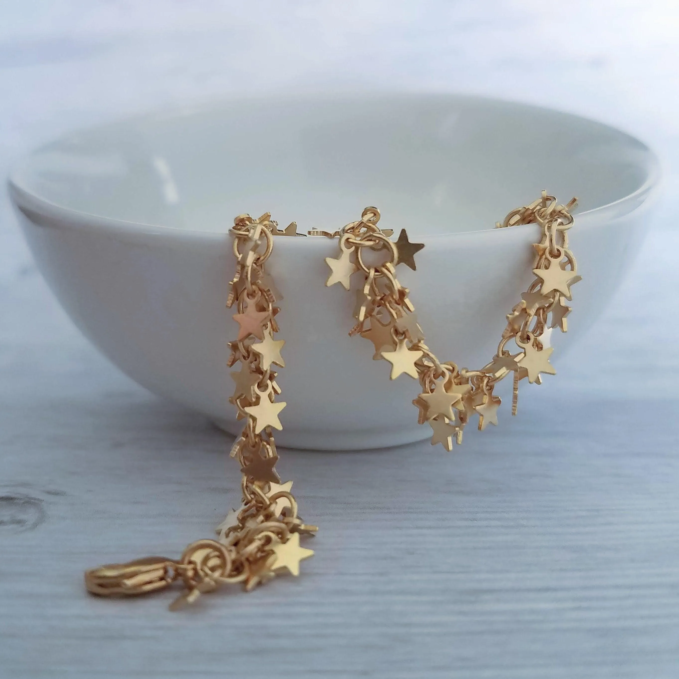 Gold Star Bracelet, tiny gold star bracelet, gold star chain, little stars cluster, cha cha bracelet lucky charm bracelet good luck bracelet