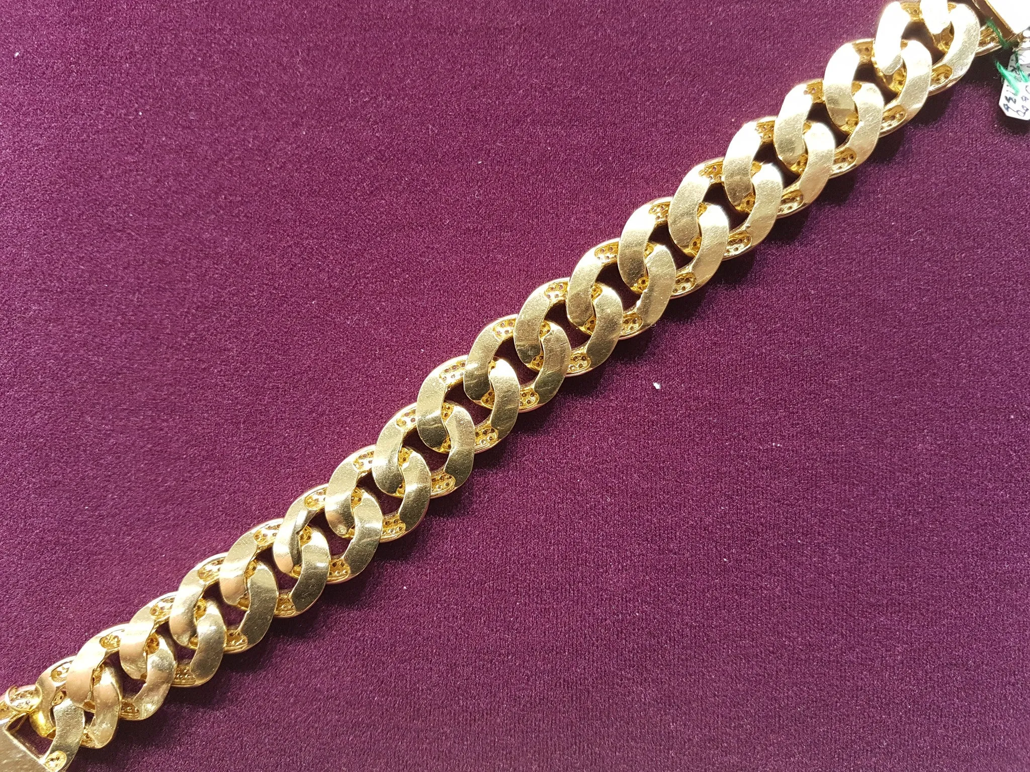 Icy Miami Cubanlink Bracelet 14K