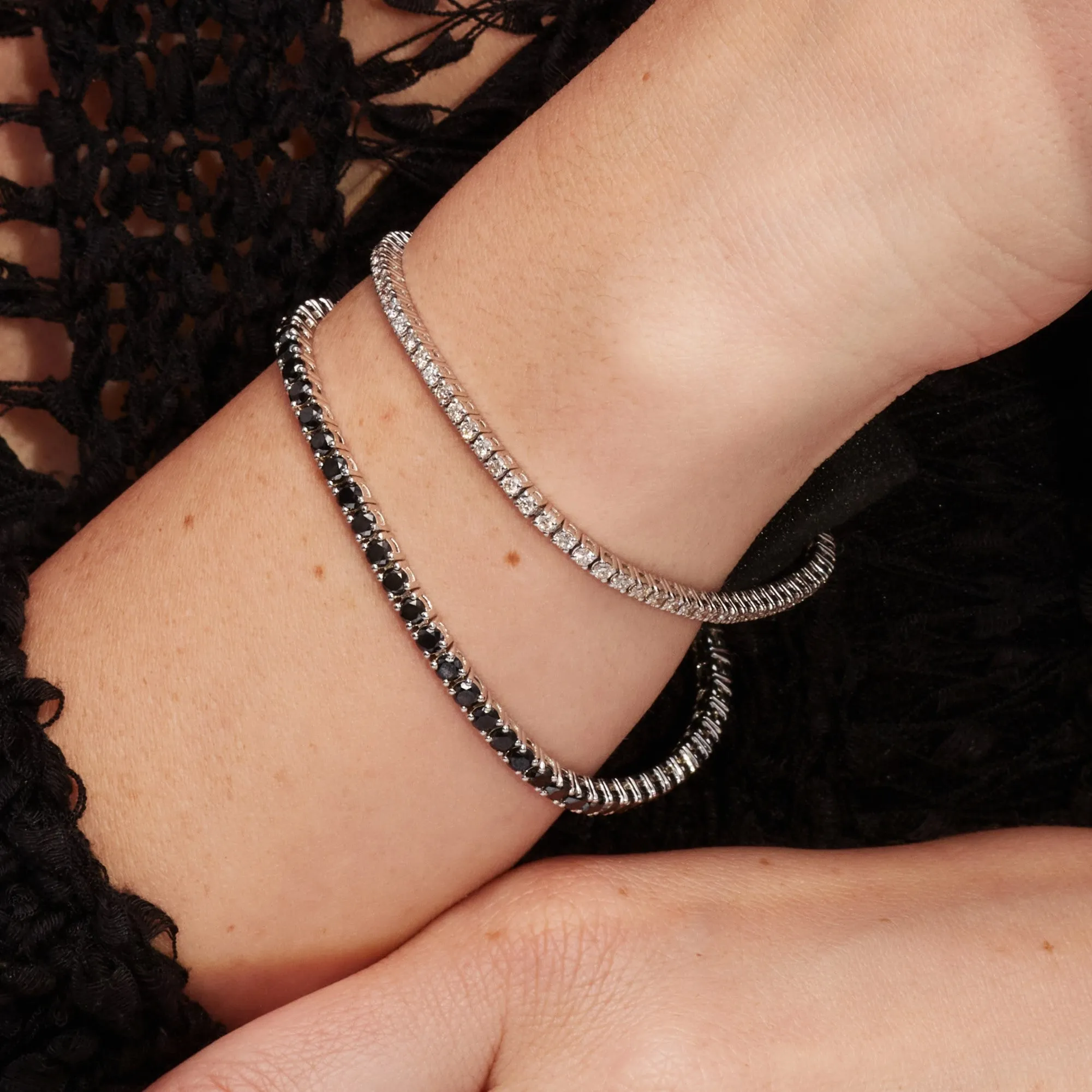 King Cobra- Tennis Bracelet Black Diamonds In White Gold
