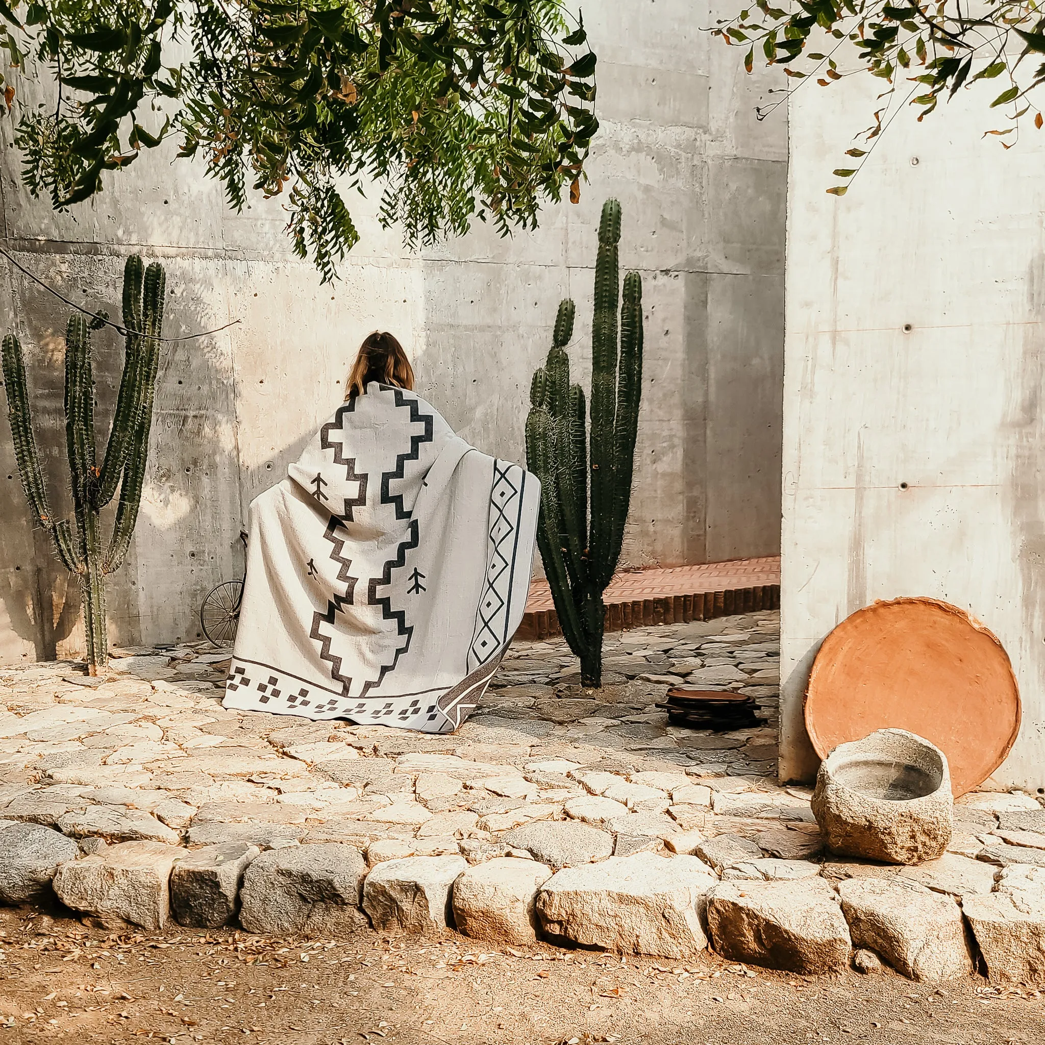 Mojanda Zapotec Reversible Blanket  //  Grey/Cream