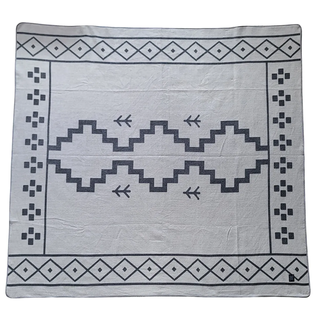 Mojanda Zapotec Reversible Blanket  //  Grey/Cream