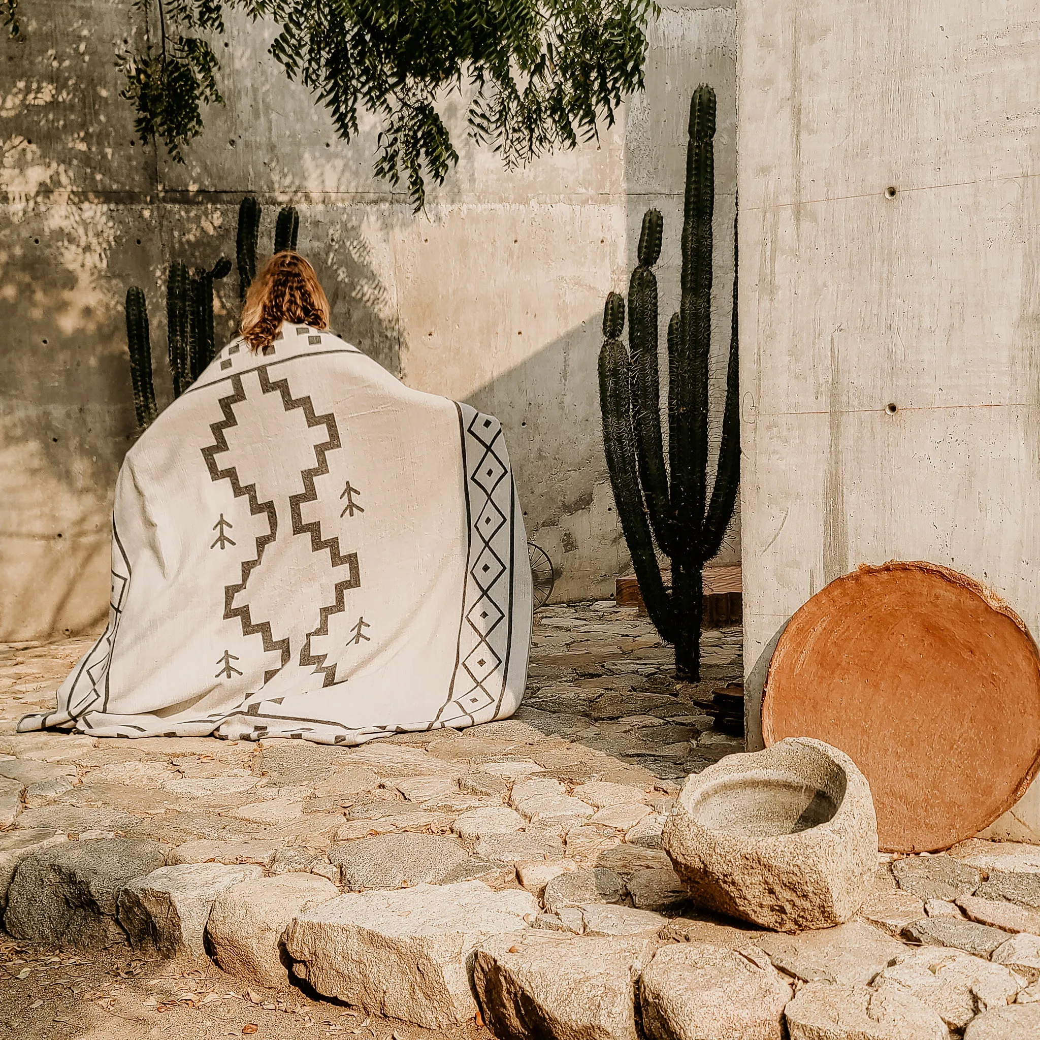 Mojanda Zapotec Reversible Blanket  //  Grey/Cream