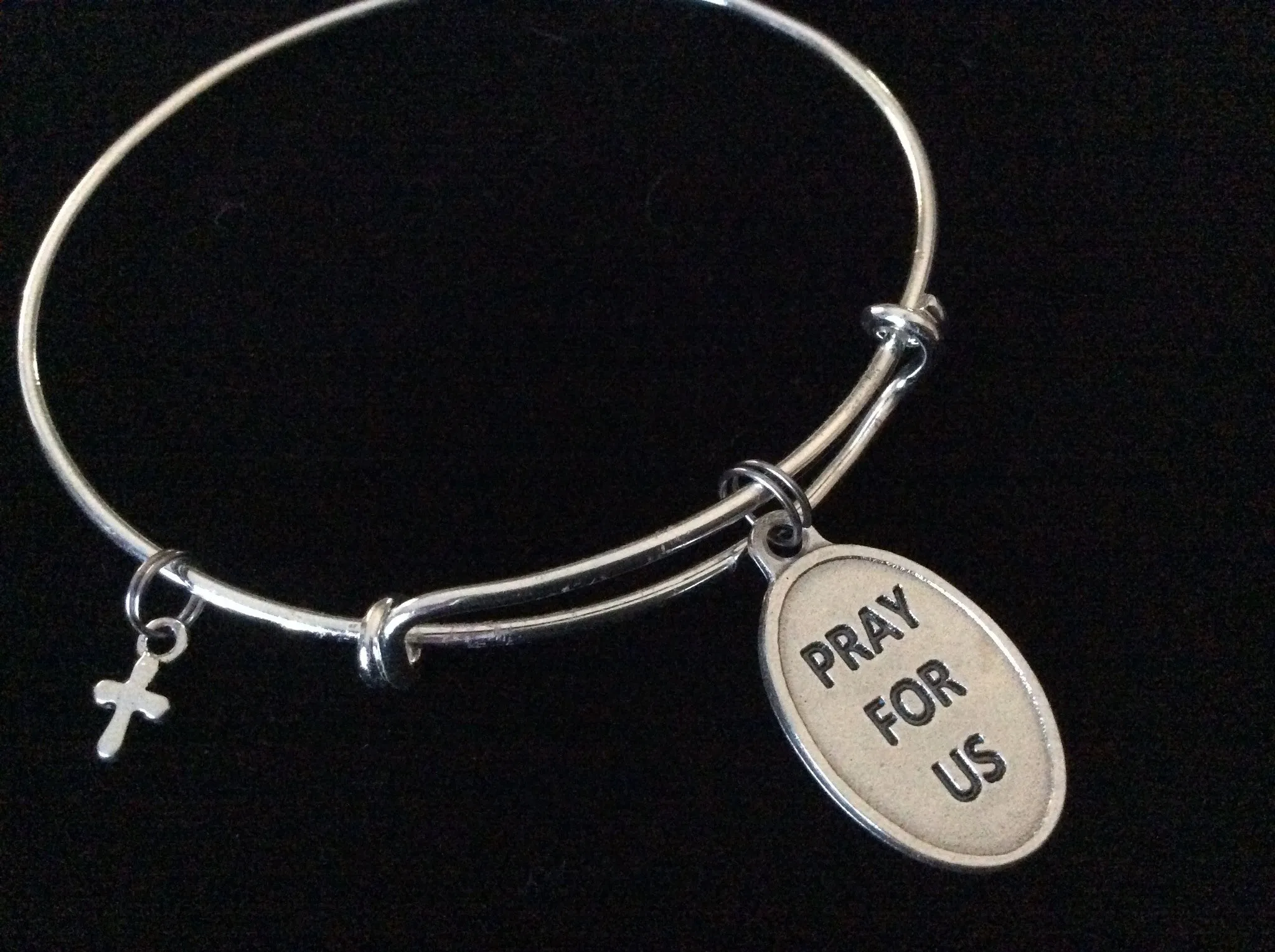 Patron Saint of Happy Marriage and Love Saint Valentine Expandable Bracelet Inspirational Jewelry Adjustable Bangle Catholic Medal Meaningful Gift