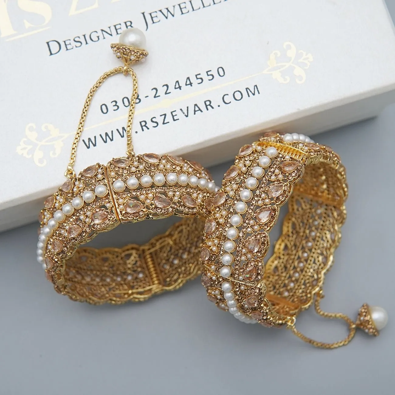 Pearl & Zircons Openable Kangan Pair