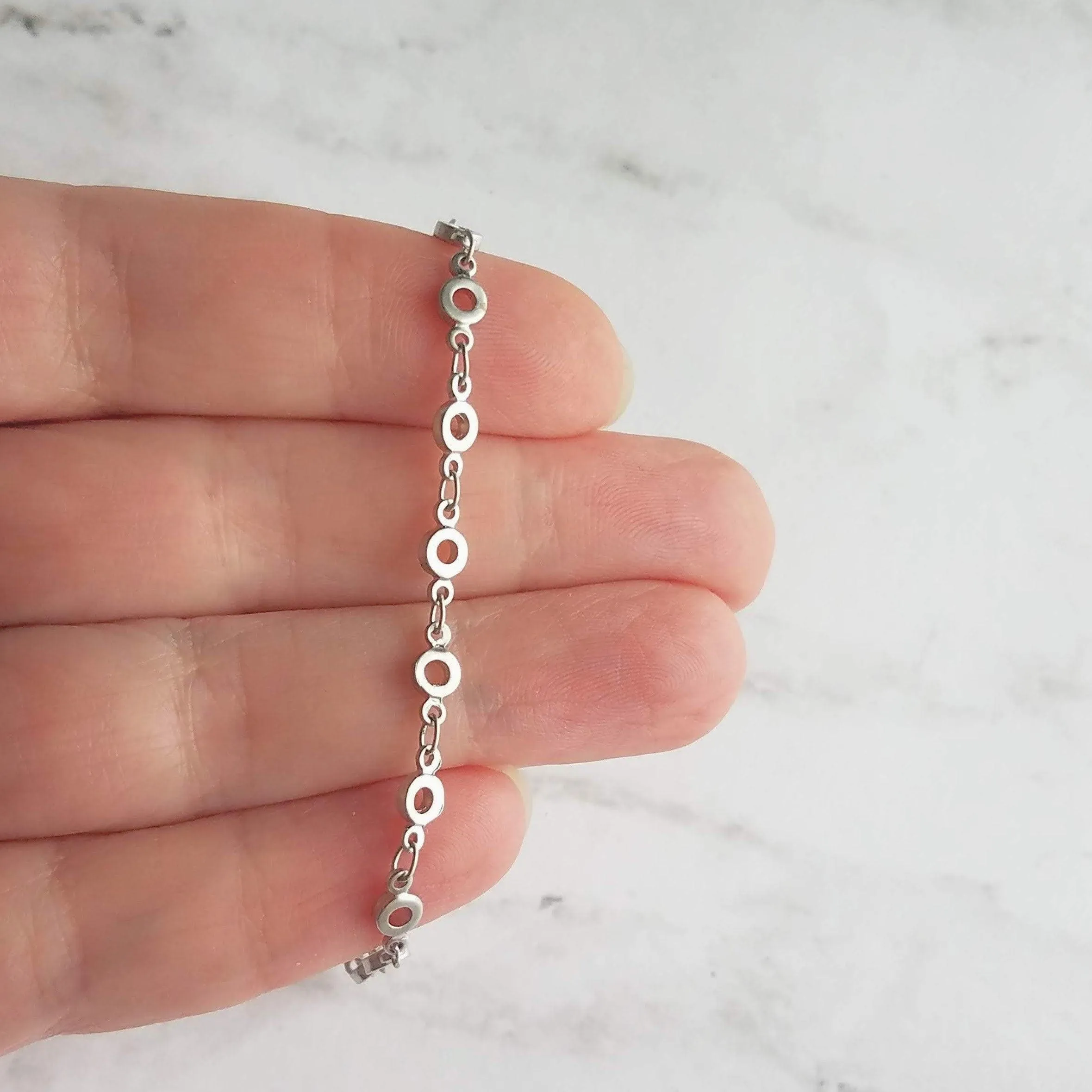 Silver Chain Bracelet, matte silver bracelet, O link bracelet, tiny link bracelet, delicate silver bracelet, minimalist bracelet thin silver