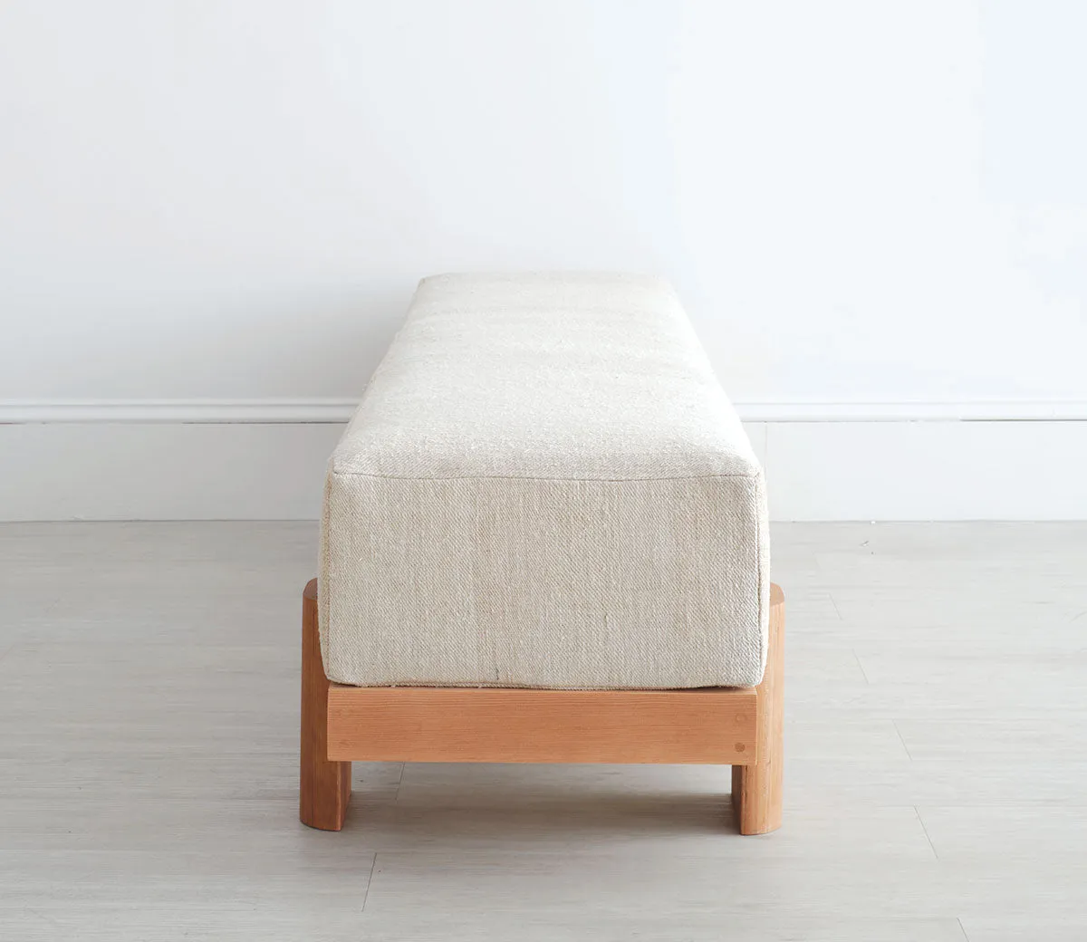 Soft bench