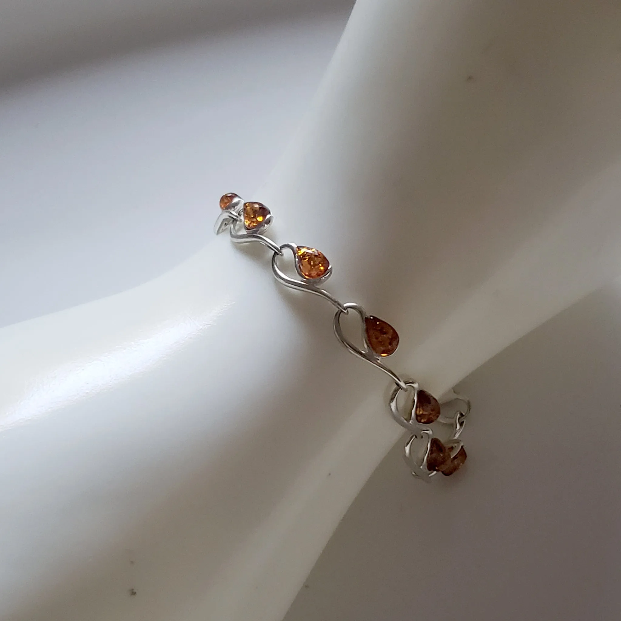 Sterling Silver with Amber Small Link Bracelet
