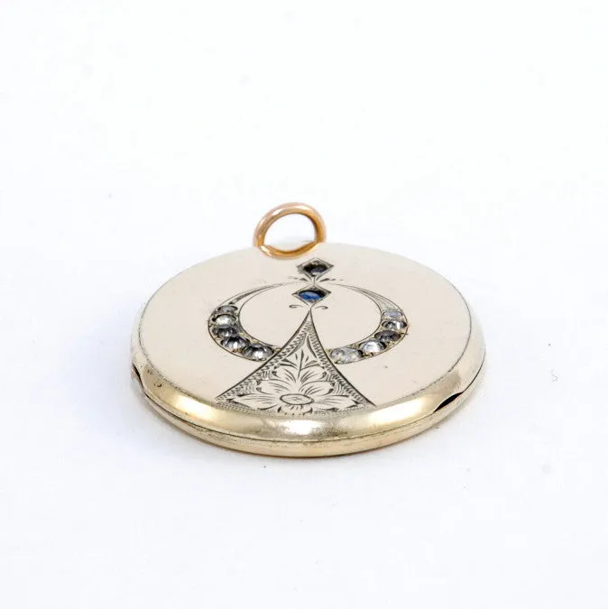 The Queen Locket