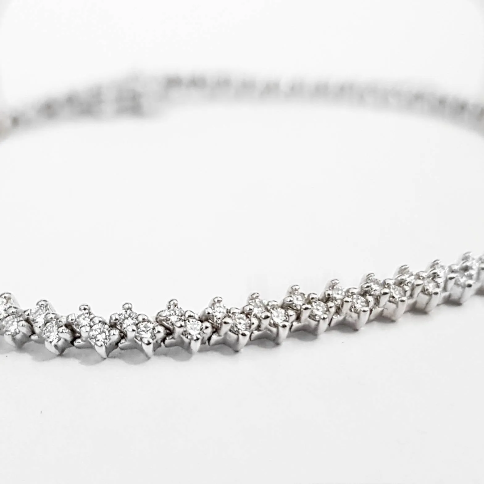 Unique Diamond Tennis Bracelet 1.45 CTW