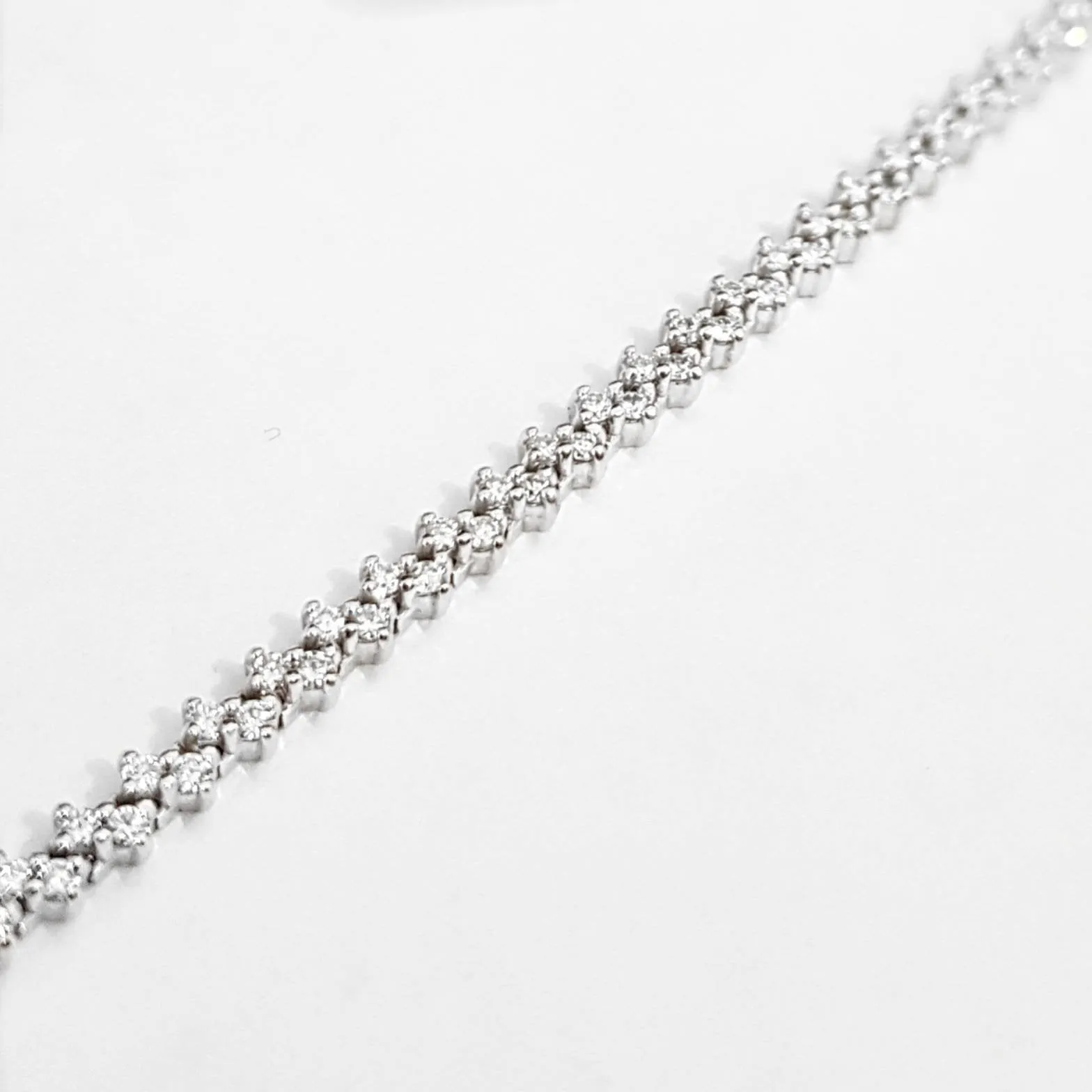 Unique Diamond Tennis Bracelet 1.45 CTW