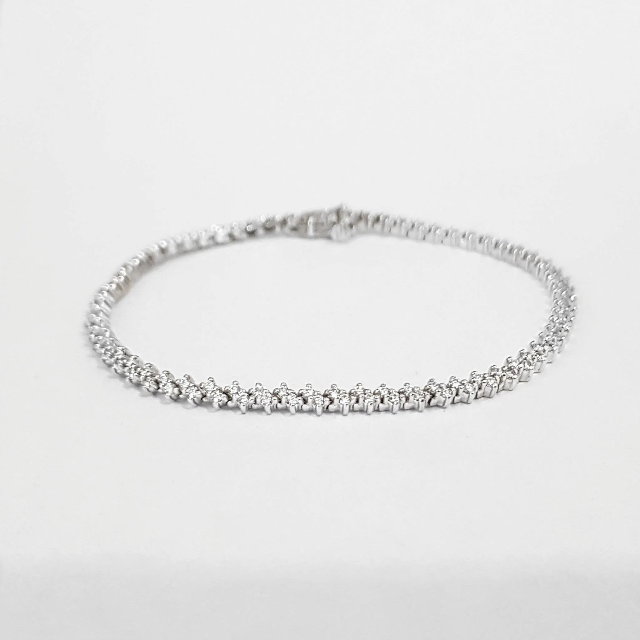 Unique Diamond Tennis Bracelet 1.45 CTW