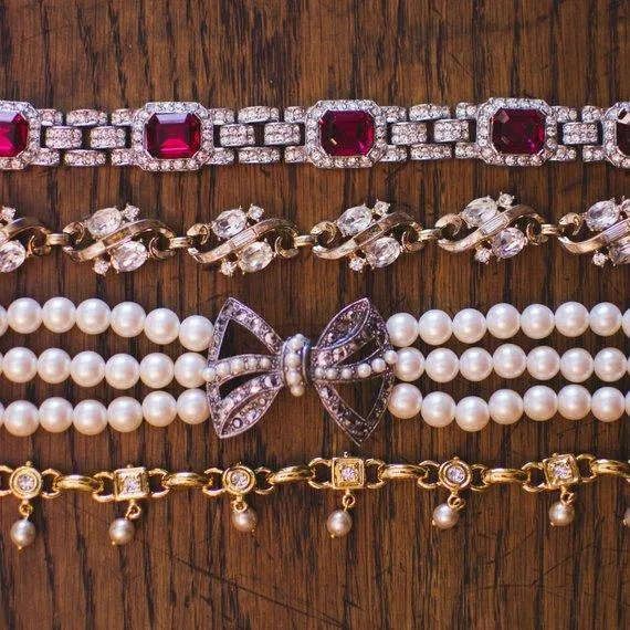 Vintage Joan Rivers Gold Tone Bracelet with faux pearls and diamante crystals