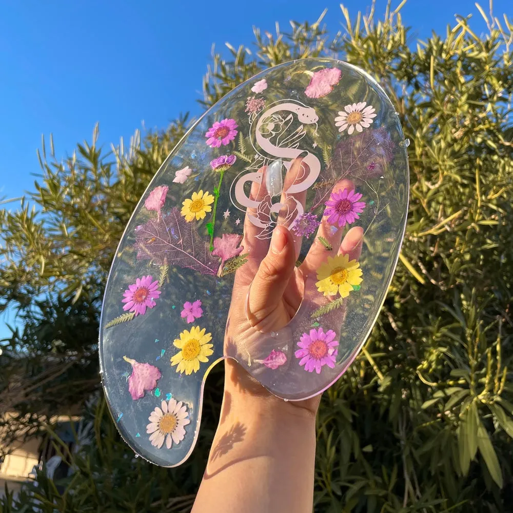 Vipera Manus ✵ Crystal Resin Palette  ✵